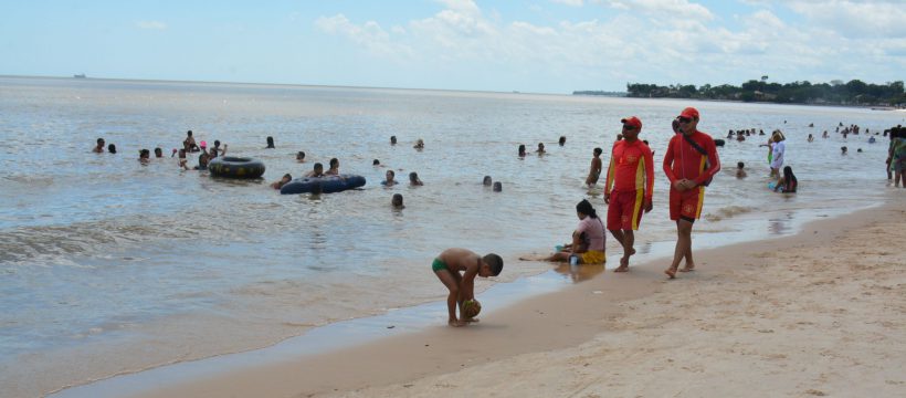 Bombeiros reforçam segurança na ilha do Mosqueiro