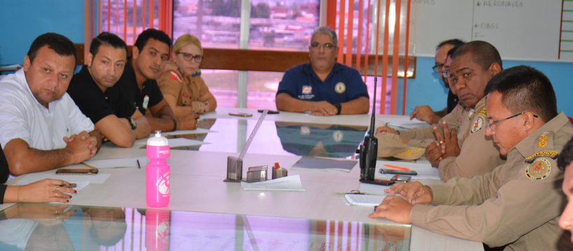 Oficiais promovem reunião para definir programação do Dia do Bombeiro Paraense.