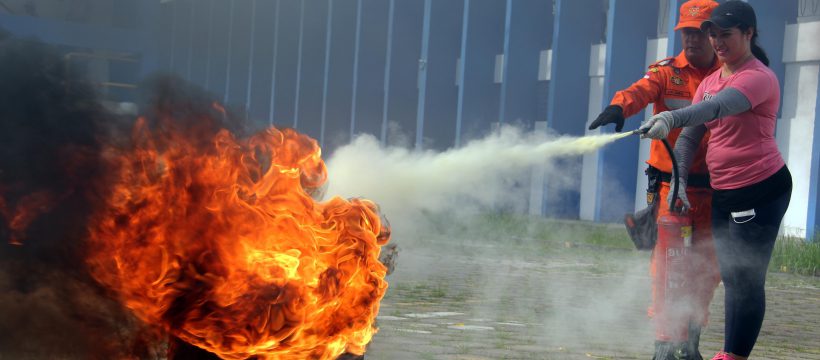 Bombeiros ensinam primeiros socorros a servidores da Fasepa