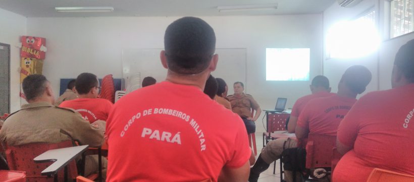 Militar do Corpo de Bombeiros ministra palestra sobre psicossocial