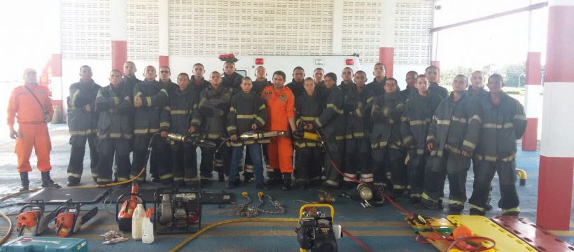 9º Pelotão do Curso de Formação de Praças participa de simulado de acidente aeronáutico