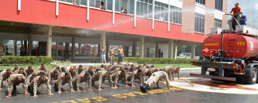 Curso de Habilitação de Oficiais do CBMPA realiza Aula da Saudade no QCG.