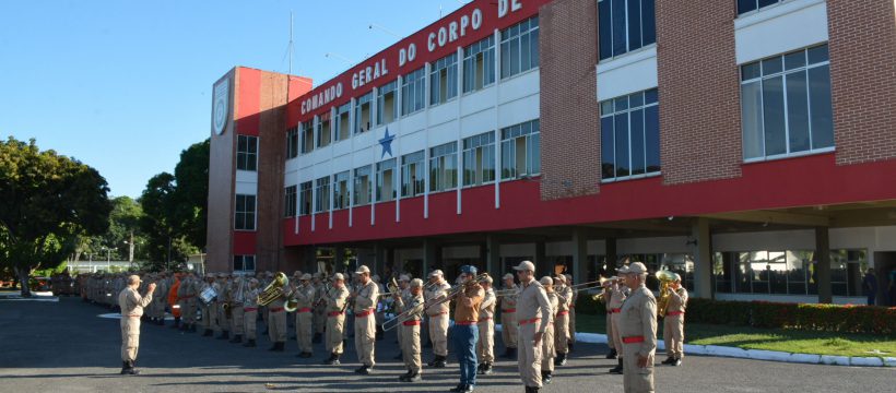 QCG realiza a 1ª Formatura matinal do mês de agosto