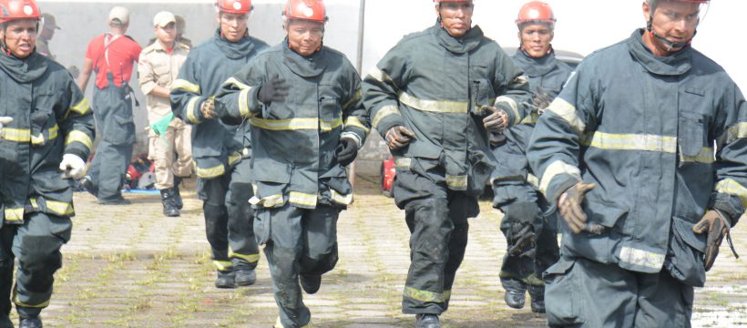 Militares participam do Desafio Bombeiro