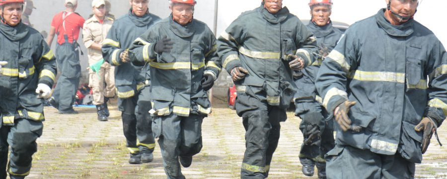 Militares participam do Desafio Bombeiro