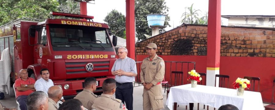 Bispo da Diocese de Castanhal visita quartel do 17ºGBM