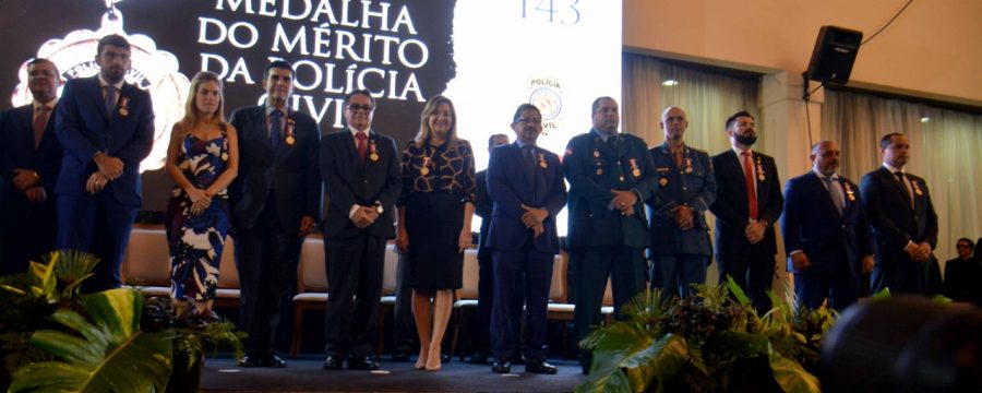 CBMPA RECEBE MEDALHA DO MÉRITO DA POLÍCIA CIVIL