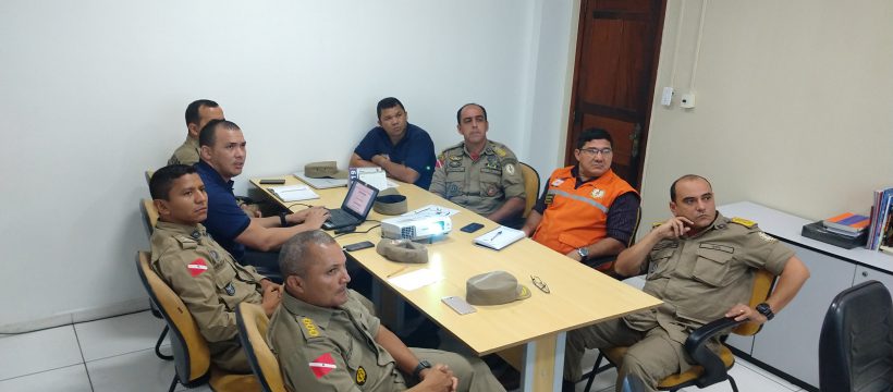 BOMBEIROS SE REUNEM PARA Construção dA Nota de Serviço da Operação Veraneio / 2019
