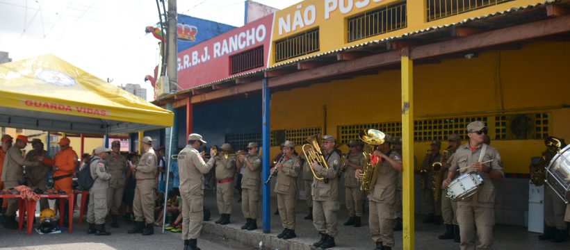 CORPO DE BOMBEIROS ATUA EM AÇÃO DE IMPLANTAÇÃO DO TERPAZ NO BAIRRO JURUNAS