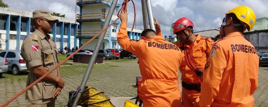 CORPO DE BOMBEIROS CAPACITA MILITARES PARA ATUAREM EM OCORRÊNCIAS DE BUSCA E SALVAMENTO