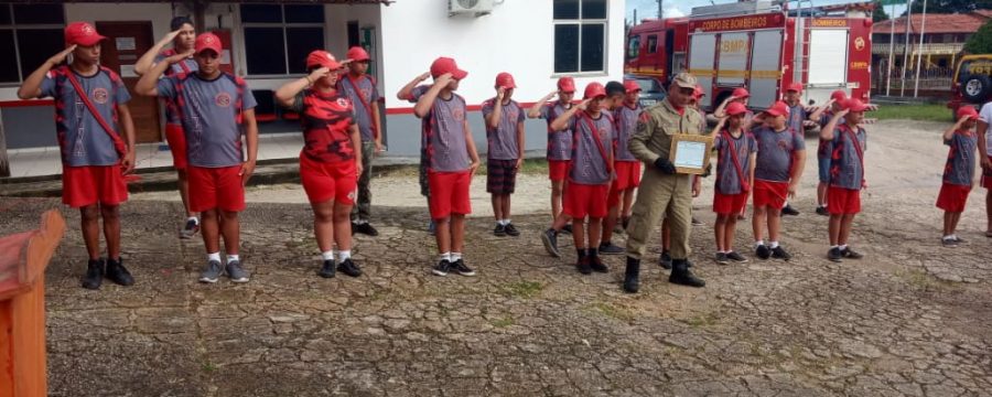 CBMPA PRESTA HOMENAGEM AO SARGENTO SALOMÃO, QUE ESTÁ INDO PARA A RESERVA REMUNERADA