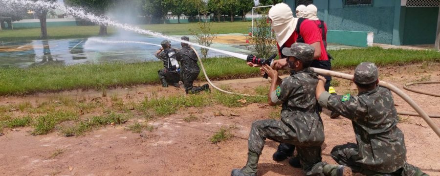 CBMPA CAPACITA MILITARES DO EXÉRCITO EM ABAETETUBA