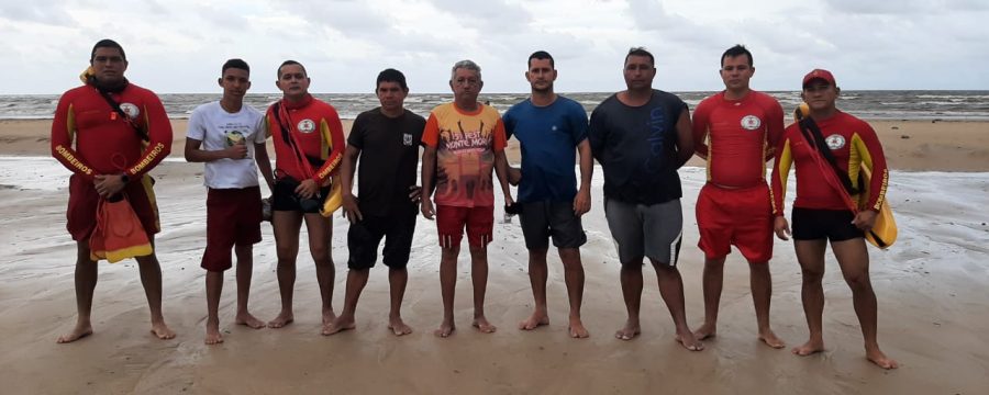 CBMPA RESGATA VÍTIMAS DE NAUFRÁGIO NO MARAJÓ