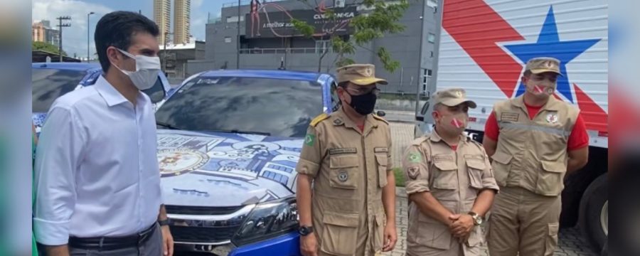 VISUAL DE VIATURAS DA SEGURANÇA PÚBLICA CHAMA ATENÇÃO A ATENÇÃO AOS CUIDADOS  COM A SAÚDE DOS HOMENS